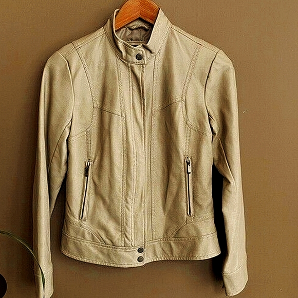 NWT- Bernardo faux Leather Jacket Moto sand/beige size Small (Nordstrom) - Picture 9 of 9